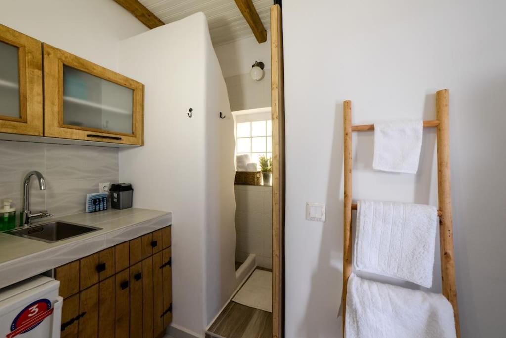 Ioulis Sunset Suite Elena מראה חיצוני תמונה
